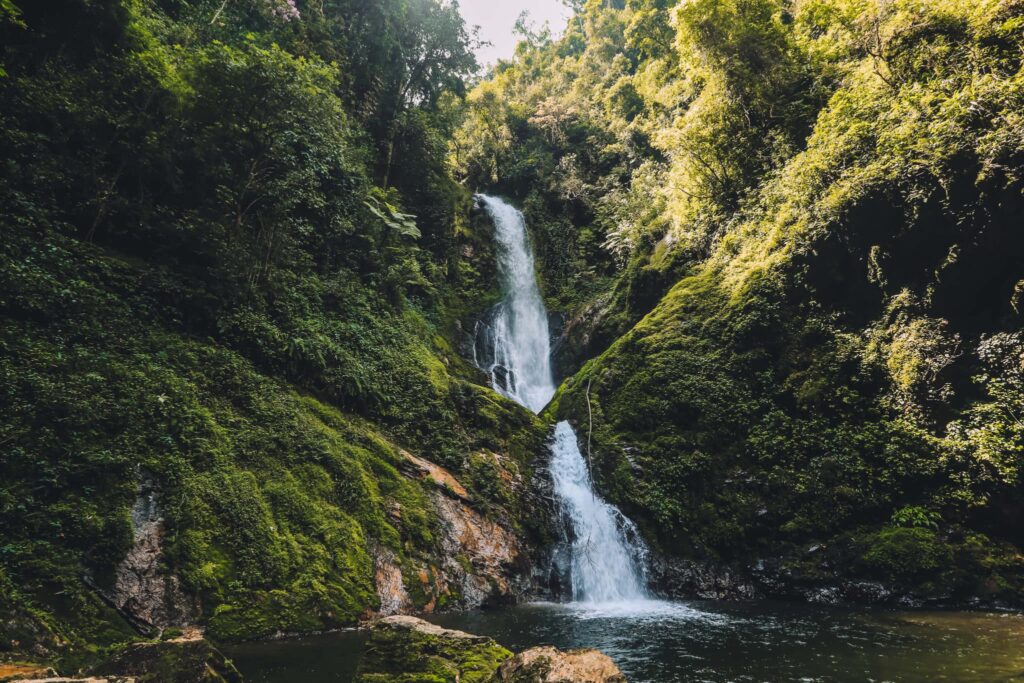 Kazeneza Waterfall in Gishwati