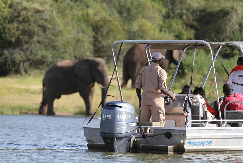 Boat Safari on Lake Ihema